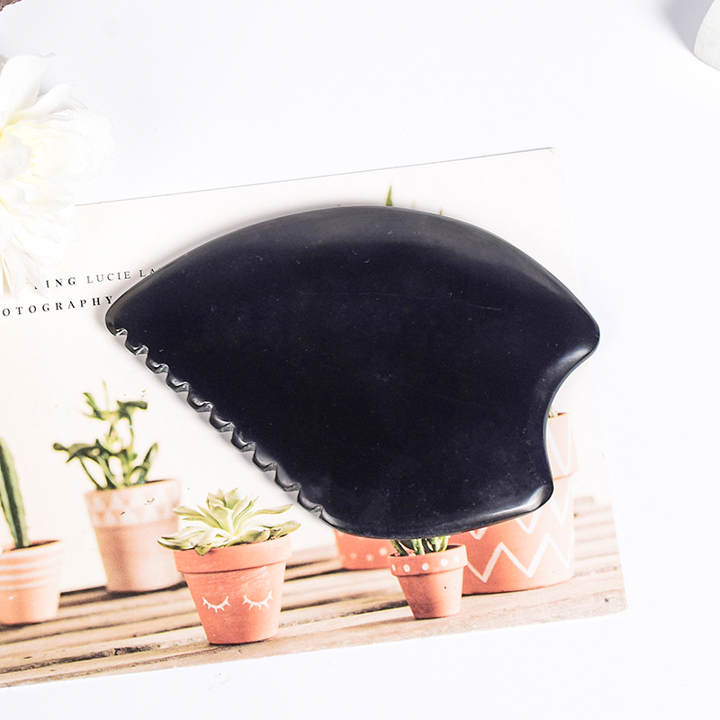 أداة مكشطة للوجه من حجر بيان ا - مراجعة Gua Sha Tool Rose Quartz وسعره